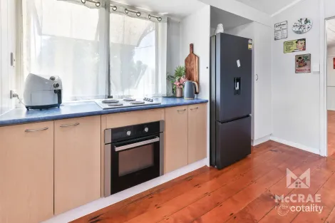 Property photo of 4 Canberra Street Bowen QLD 4805