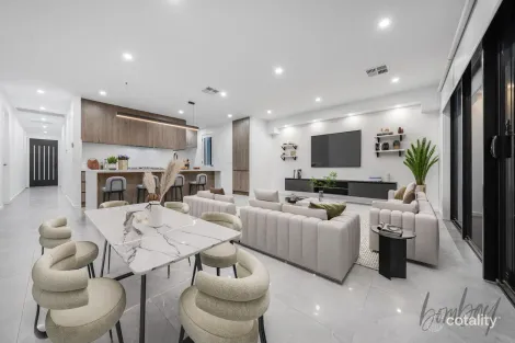 Property photo of 78 Darwinia Drive Mickleham VIC 3064