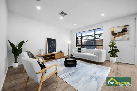 Property photo of 44 Alstonville Avenue Truganina VIC 3029