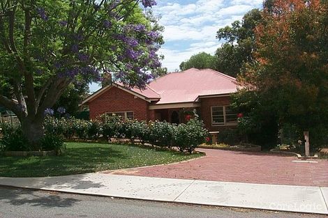 2 Bland St, Kensington, WA 6151