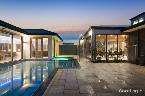 19 Fairhaven Tce, Hillarys, WA 6025