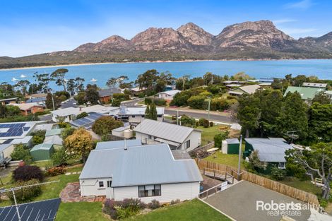 8 Harold St, Coles Bay, TAS 7215