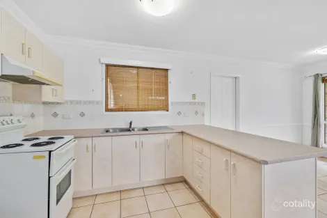 Property photo of 30 Peppermint Drive Kawana QLD 4701