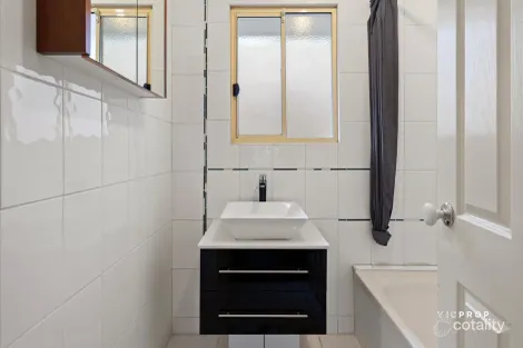 Property photo of 2 Skewes Street Braybrook VIC 3019