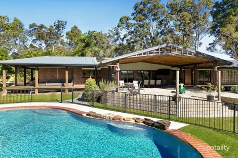 56 Jarvis Rd, Waterford, QLD 4133