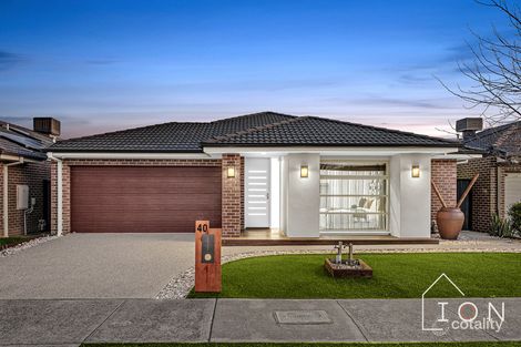 40 Glenrose Bvd, Clyde North, VIC 3978