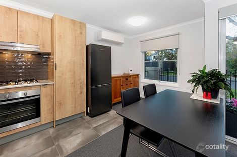 Property photo of 16/1 Warley Road Malvern East VIC 3145