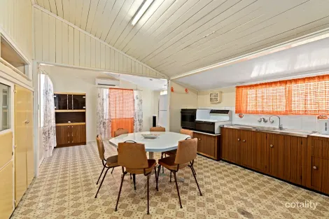 Property photo of 97 Pine Mountain Road Brassall QLD 4305