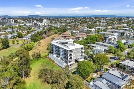 Property photo of 27-29 Dethridge Street Northgate QLD 4013