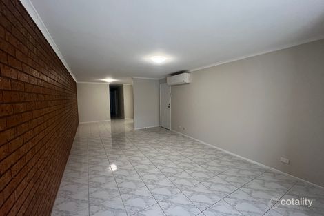 Property photo of 2/25 Kiparra Close St Albans VIC 3021