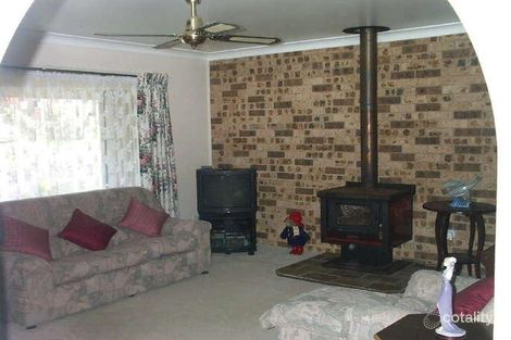 Property photo of 49 Tarawal Street Bomaderry NSW 2541