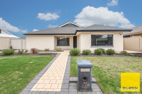 Property photo of 7 Bonarda Way Caversham WA 6055