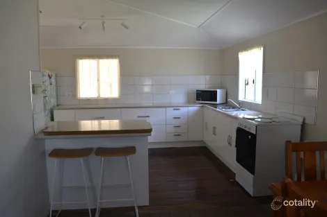 Property photo of 101 Thistle Street Blackall QLD 4472