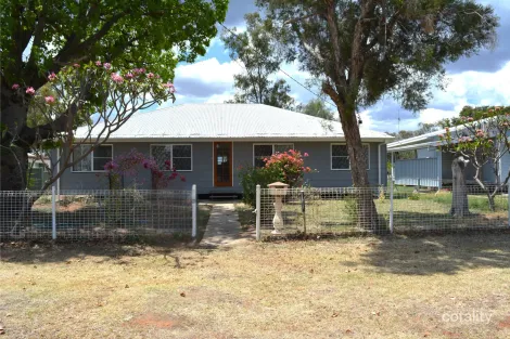 101 Thistle St, Blackall, QLD 4472