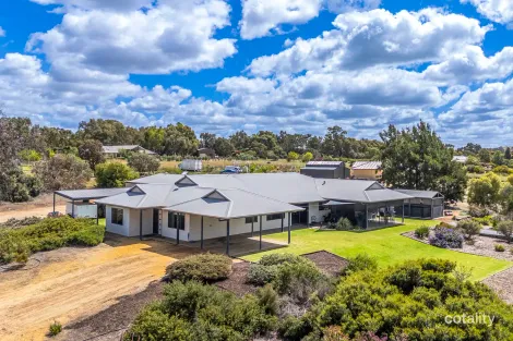 36 Rackenford Dr, Gingin, WA 6503