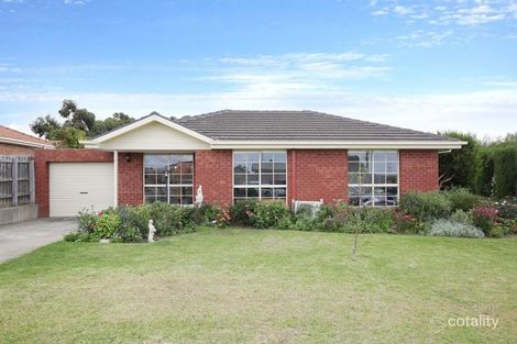 1/6 BASIN RISE, HIGHTON, VIC 3216