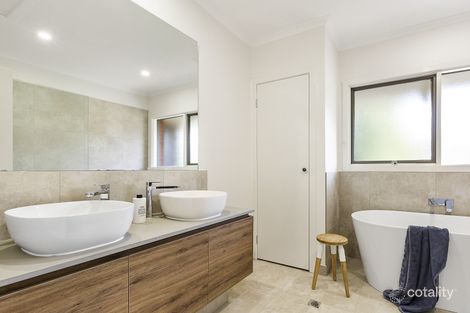 Property photo of 2/45 Locksley Road Ivanhoe VIC 3079