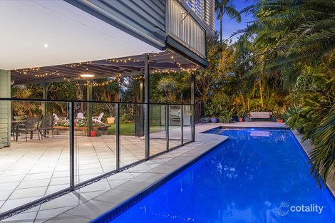 Property photo of 19 Moreton Avenue Wynnum QLD 4178