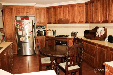 Property photo of 6 Brocade Place Young NSW 2594