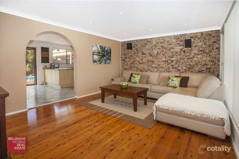 Property photo of 10 Coral Crescent Unanderra NSW 2526