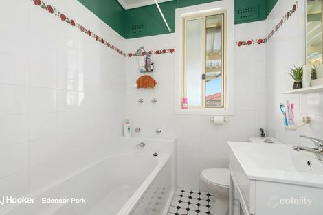 Property photo of 12 McCubbin Place Mount Pritchard NSW 2170