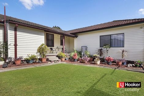 Property photo of 9 Hayes Road Seven Hills NSW 2147