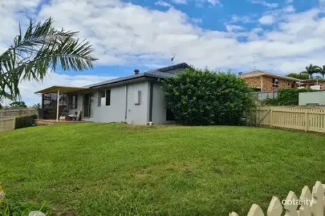 Property photo of 7 Nandina Terrace Banora Point NSW 2486