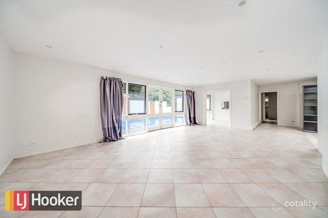 Property photo of 12 Foxley Street Glen Waverley VIC 3150