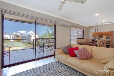 14 Marks Pde, Marks Point, NSW 2280