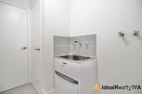 Property photo of 15 Laurina Turn Baldivis WA 6171
