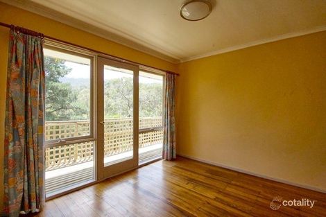 Property photo of 9 Wynette Avenue Upper Ferntree Gully VIC 3156