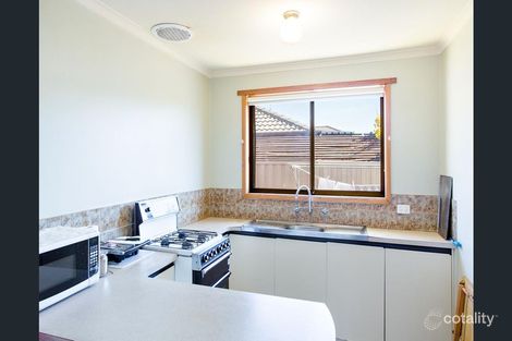 Property photo of 2/537 Sutton Street Sebastopol VIC 3356