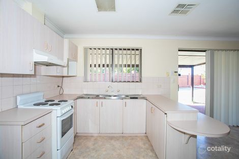 Property photo of 6 Edge Place Dianella WA 6059