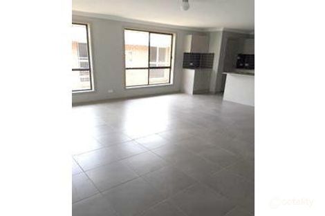 Property photo of 3 Shortbridge Avenue Middleton Grange NSW 2171