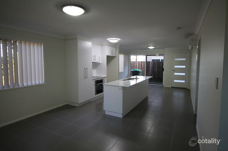 Property photo of 2/14 Sanctuary Drive Cranley QLD 4350