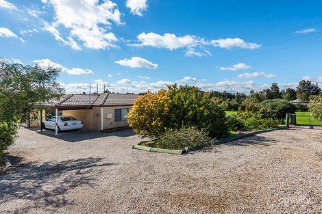 Property photo of 40 Fraser Close Muchea WA 6501