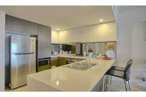 Property photo of 1406/25 East Quay Drive Biggera Waters QLD 4216