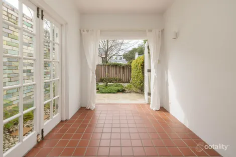 Property photo of 38 Caledonia Street Paddington NSW 2021