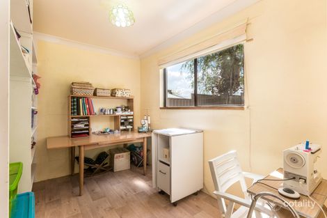 Property photo of 4 Eungella Place Orange NSW 2800