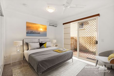 Property photo of 2/93 Jenner Street Nundah QLD 4012