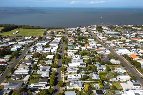 Property photo of 84 Adam Street Wynnum QLD 4178