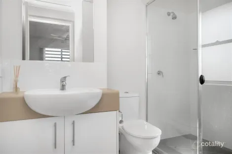 Property photo of 13/2 Beezley Street Glen Eden QLD 4680