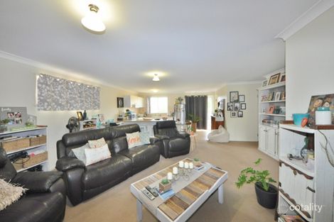 14 Barrie St, Macksville, NSW 2447