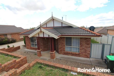 2/3 Dees Cl, Gormans Hill, NSW 2795