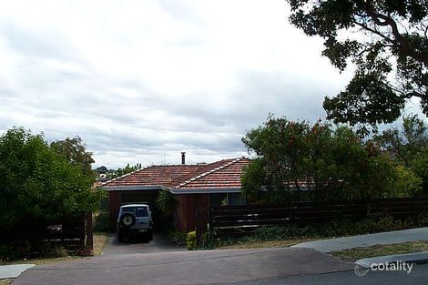 Property photo of 19 Kampong Road Yakamia WA 6330