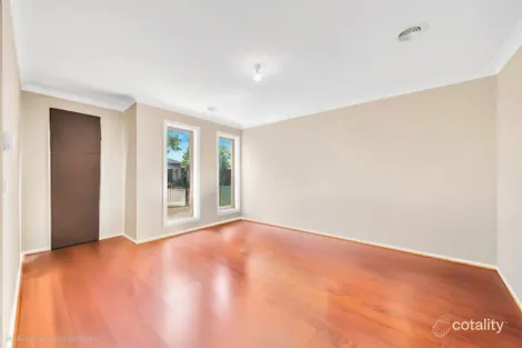 Property photo of 13 Cadell Avenue Tarneit VIC 3029