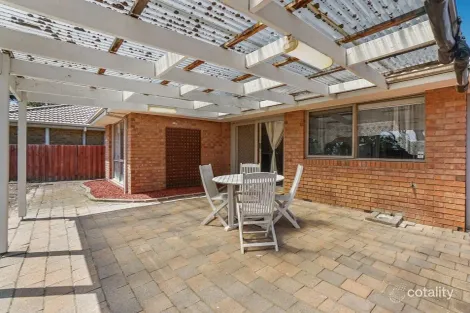Property photo of 2 Talina Close Hoppers Crossing VIC 3029