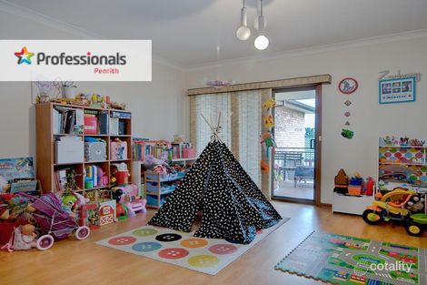 Property photo of 13 Melaleuca Place Kingswood NSW 2747