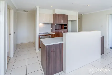 Property photo of 8/33 Humpybong Esplanade Redcliffe QLD 4020