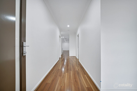 Property photo of 10 Stately Avenue Wyndham Vale VIC 3024